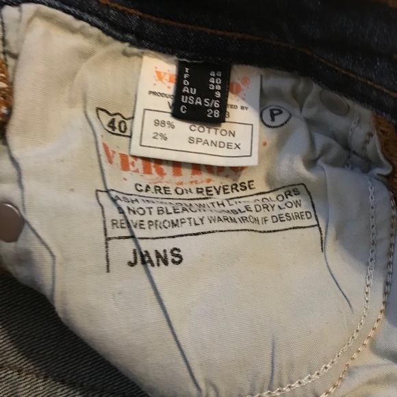 Vertigo Paris Raw Hem Embellished Denim Jeans - Picture 5 of 8